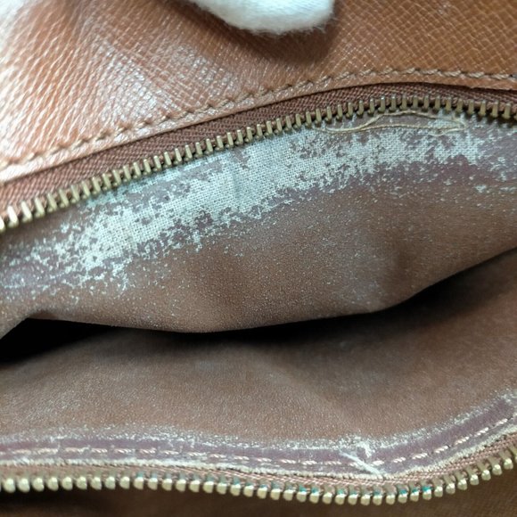 Louis Vuitton Monogram Potomac Crossbody Messenger - Picture 8 of 16